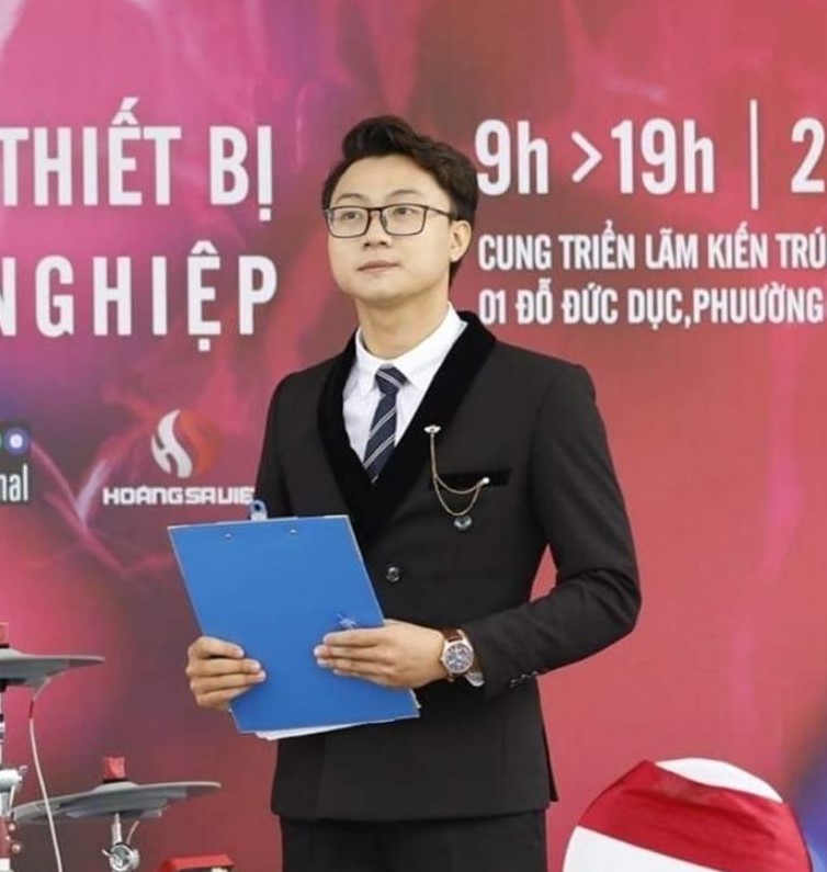 Biên tập viên - CEO Minh Đức